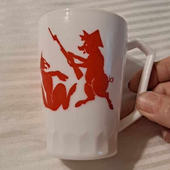 Vintage Hazel Atlas White Milk Glass 3 Three Little Pigs Children's Mug 4oz Cup - Picture 2 of 8